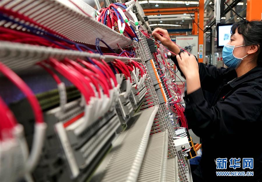 （來自一線的調(diào)查報(bào)告&middot;圖文互動(dòng)）（4）搶出一個(gè)身位謀發(fā)展&mdash;&mdash;河南許昌經(jīng)濟(jì)復(fù)蘇見聞