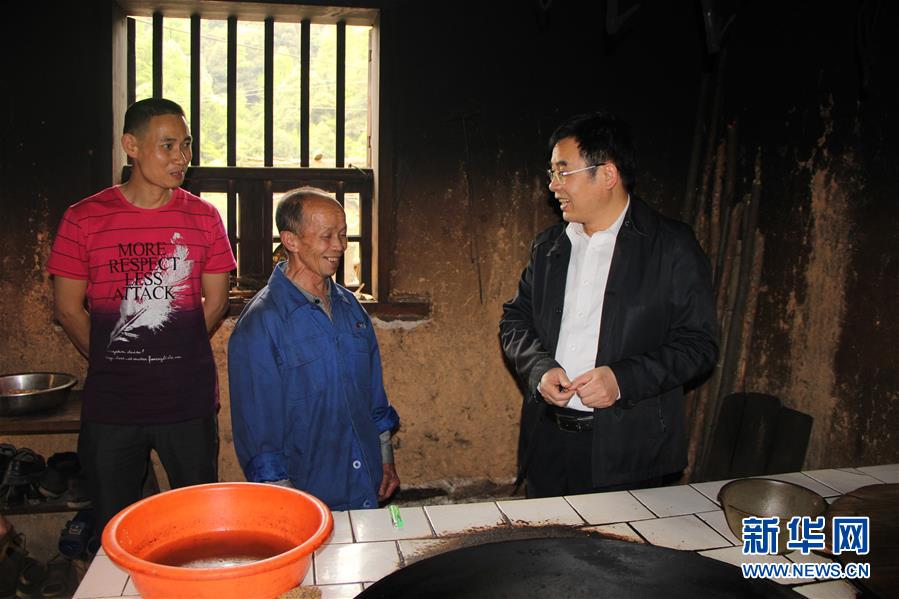 （圖文互動）（3）&ldquo;為脫貧而來，為脫貧而去&rdquo;&mdash;&mdash;追記湖南炎陵縣委原書記黃詩燕 