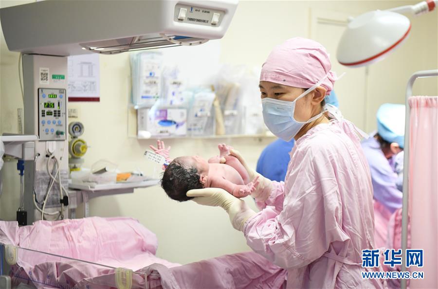 （新華全媒頭條&middot;圖文互動）（5）&ldquo;我看不見你的樣子，但我知道你是誰&rdquo;&mdash;&mdash;寫在國際護(hù)士節(jié)來臨之際