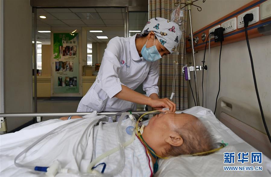 （圖文互動）（3）平凡因奉獻(xiàn)而出彩&mdash;&mdash;天津一位護(hù)士長的武漢戰(zhàn)&ldquo;疫&rdquo;記憶