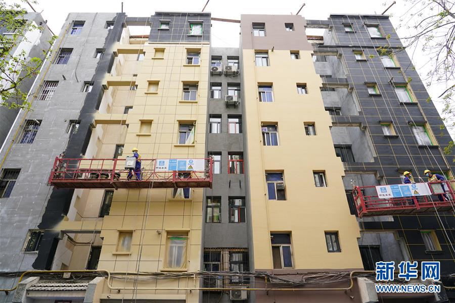 （新華全媒頭條&middot;兩會(huì)精神看落實(shí)&middot;圖文互動(dòng)）（9）努力讓群眾看到變化得到實(shí)惠&mdash;&mdash;落實(shí)全國(guó)兩會(huì)精神持續(xù)保障和改善民生述評(píng)