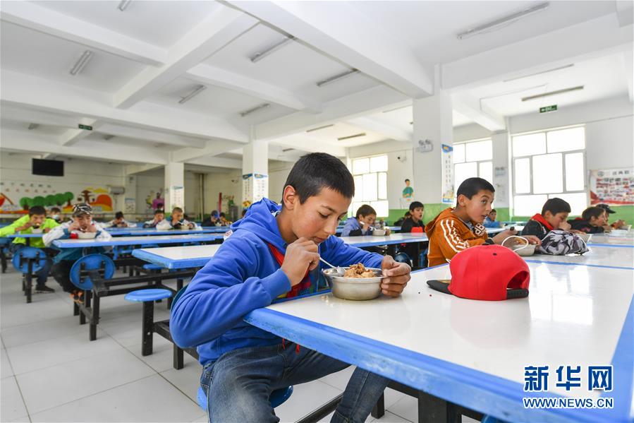 （新華全媒頭條&middot;圖文互動(dòng)）（3）飛吧，&ldquo;帕米爾雄鷹&rdquo;！