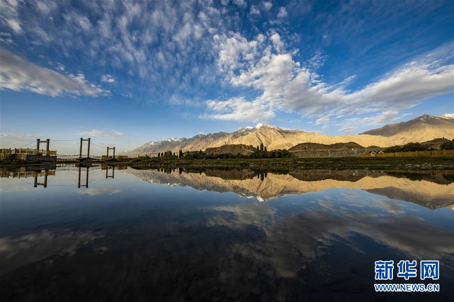 （新華全媒頭條&middot;圖文互動(dòng)）（10）飛吧，&ldquo;帕米爾雄鷹&rdquo;！