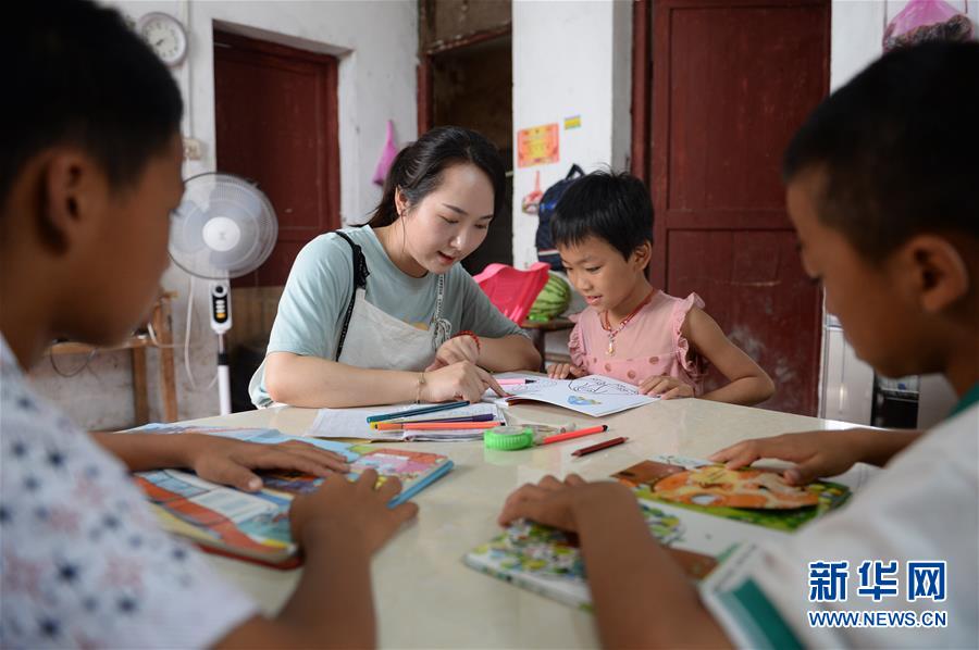 （圖文互動）（3）湘南深山，堅守扶貧一線的黨員之家