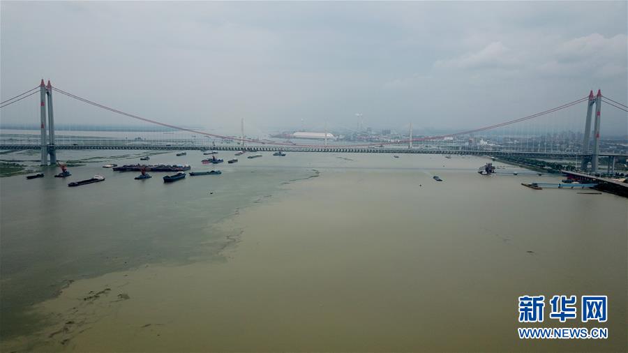 （防汛抗洪&middot;圖文互動）（1）八百里洞庭戰(zhàn)&ldquo;懸湖&rdquo;