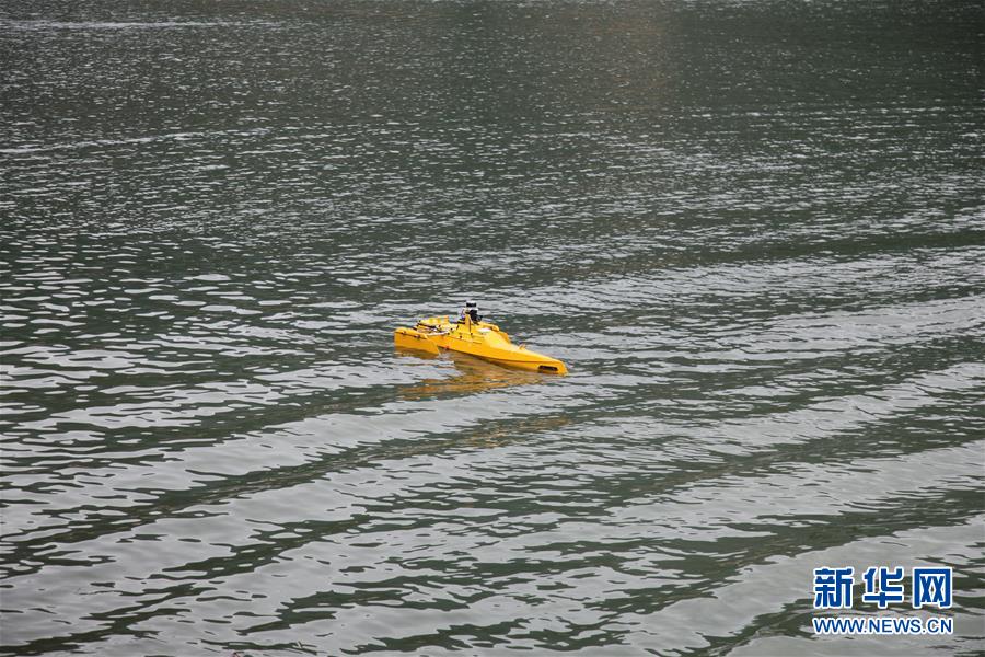 (新華全媒頭條·圖文互動(dòng))(3)抗洪利器助力抗洪一線