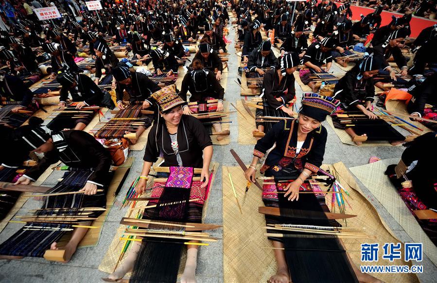 (新華全媒頭條·走向我們的小康生活·圖文互動(dòng))(3)留住鄉(xiāng)愁留住美——千村競(jìng)秀綴瓊州