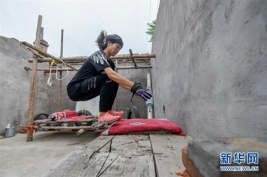 （體育&middot;圖文互動(dòng)）（14）父愛如燈  伴我奔跑