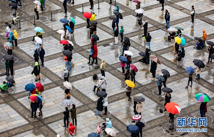 (國際·圖文互動(dòng))(22)特稿:穿越寒暑 無問西東——寫在新冠疫情構(gòu)成“國際關(guān)注的突發(fā)公共衛(wèi)生事件”半年之際