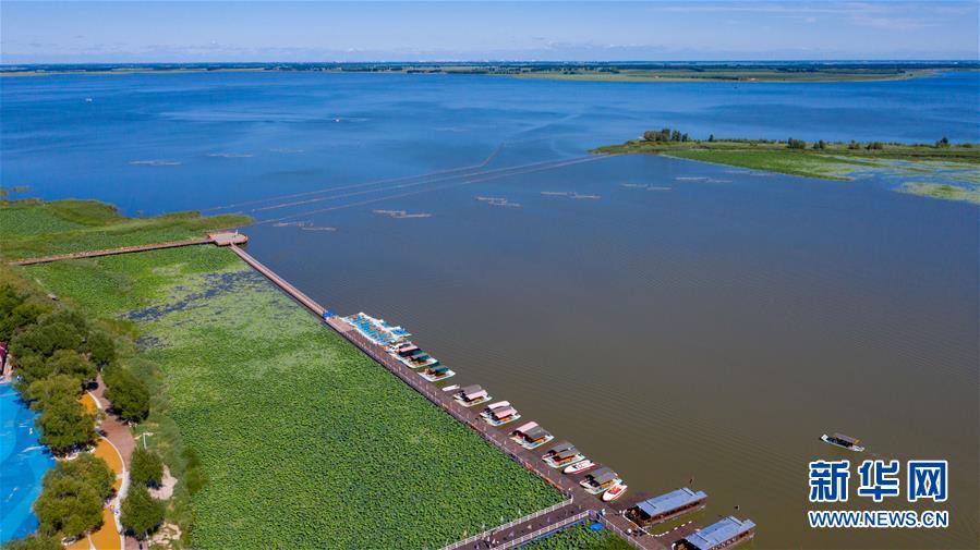 （在習(xí)近平新時(shí)代中國特色社會(huì)主義思想指引下&mdash;&mdash;新時(shí)代新作為新篇章&middot;習(xí)近平總書記關(guān)切事&middot;圖文互動(dòng)）（7）綠色映底蘊(yùn)，山水見初心&mdash;&mdash;生態(tài)優(yōu)先、綠色發(fā)展持續(xù)造福群眾美好生活