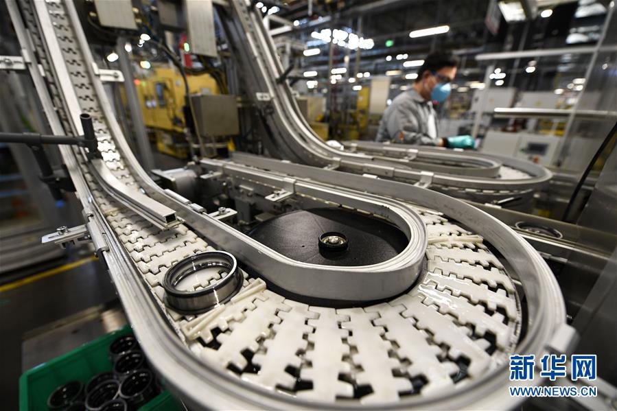 （新華全媒頭條&middot;圖文互動）（4）穩(wěn)中求進(jìn) 奮勇前進(jìn)&mdash;&mdash;從中央政治局會議看中國經(jīng)濟(jì)走勢