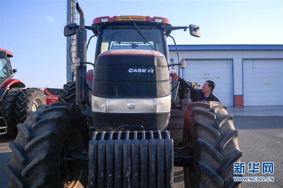 （在習近平新時代中國特色社會主義思想指引下&mdash;&mdash;新時代新作為新篇章&middot;習近平總書記關切事&middot;圖文互動）（4）為黑土加&ldquo;油&rdquo;&mdash;&mdash;&ldquo;耕地中的大熊貓&rdquo;，我們這樣保護