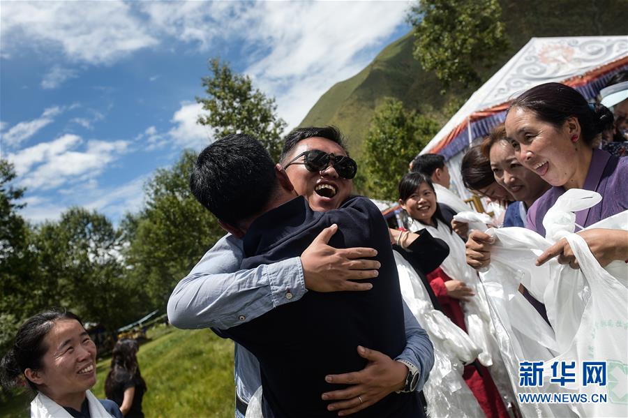 （圖文互動）（4）一片冰心在雪域&mdash;&mdash;北京援藏醫(yī)療隊輪換側記