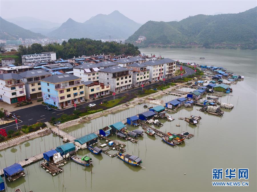 (新華全媒頭條·走向我們的小康生活·圖文互動(dòng))(2)弱鳥(niǎo)先飛今翱翔——閩東寧德振興啟示錄