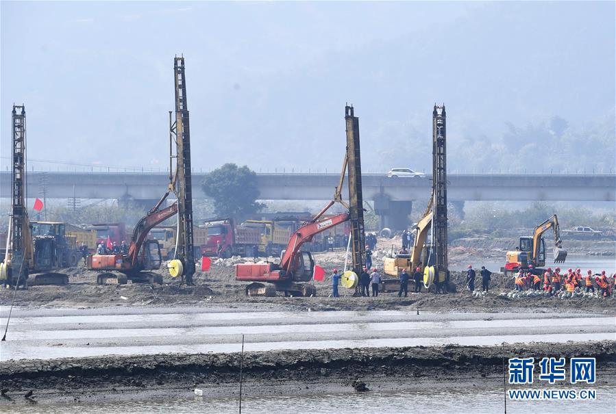 (新華全媒頭條·走向我們的小康生活·圖文互動(dòng))(6)弱鳥(niǎo)先飛今翱翔——閩東寧德振興啟示錄