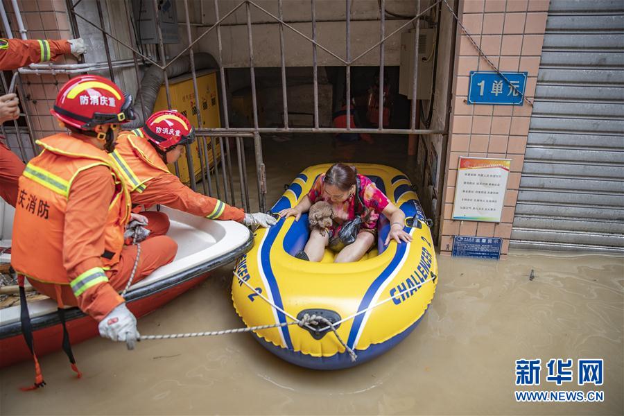 （防汛抗洪&middot;圖文互動）（10）筑起防大汛的堅(jiān)強(qiáng)防線&mdash;&mdash;重慶防御長江、嘉陵江過境洪峰現(xiàn)場記錄