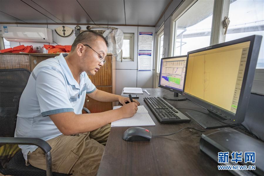 （防汛抗洪&middot;圖文互動）（9）筑起防大汛的堅(jiān)強(qiáng)防線&mdash;&mdash;重慶防御長江、嘉陵江過境洪峰現(xiàn)場記錄