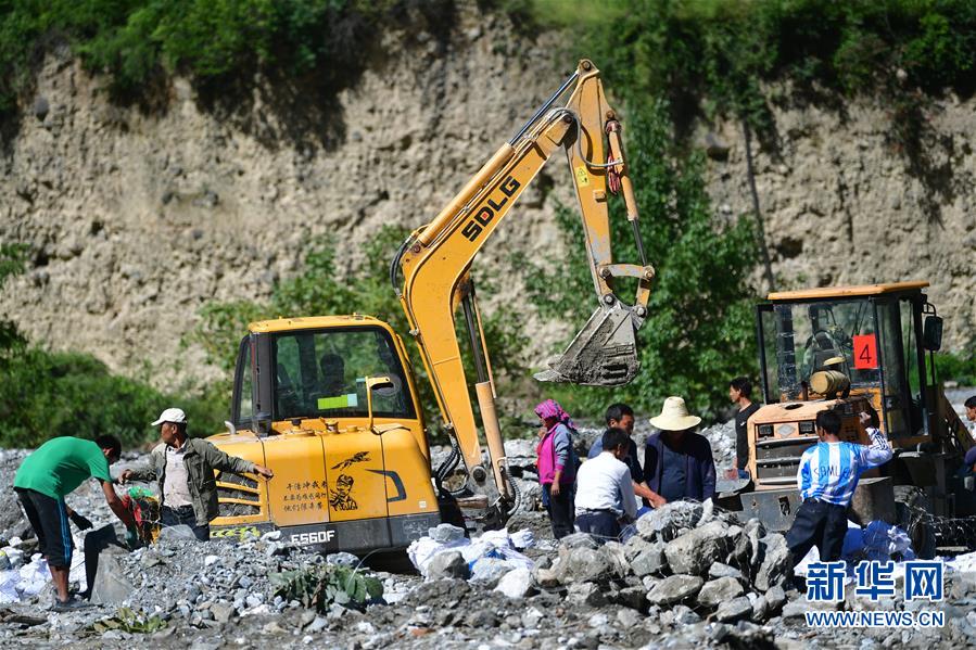（防汛抗洪&middot;圖文互動）（7）七夕前夜，為莫諾村架起&ldquo;生命之橋&rdquo;