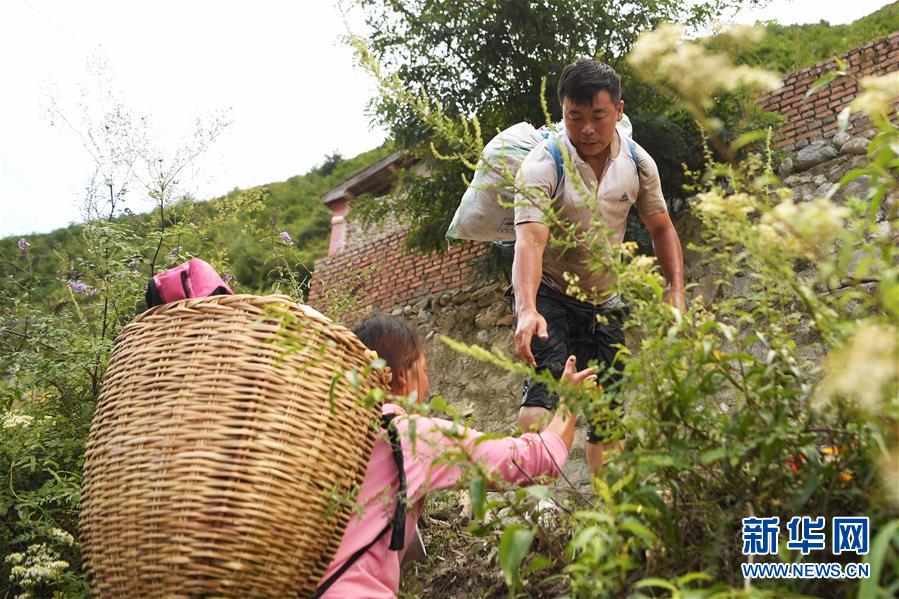 （防汛抗洪&middot;圖文互動）（8）七夕前夜，為莫諾村架起&ldquo;生命之橋&rdquo;