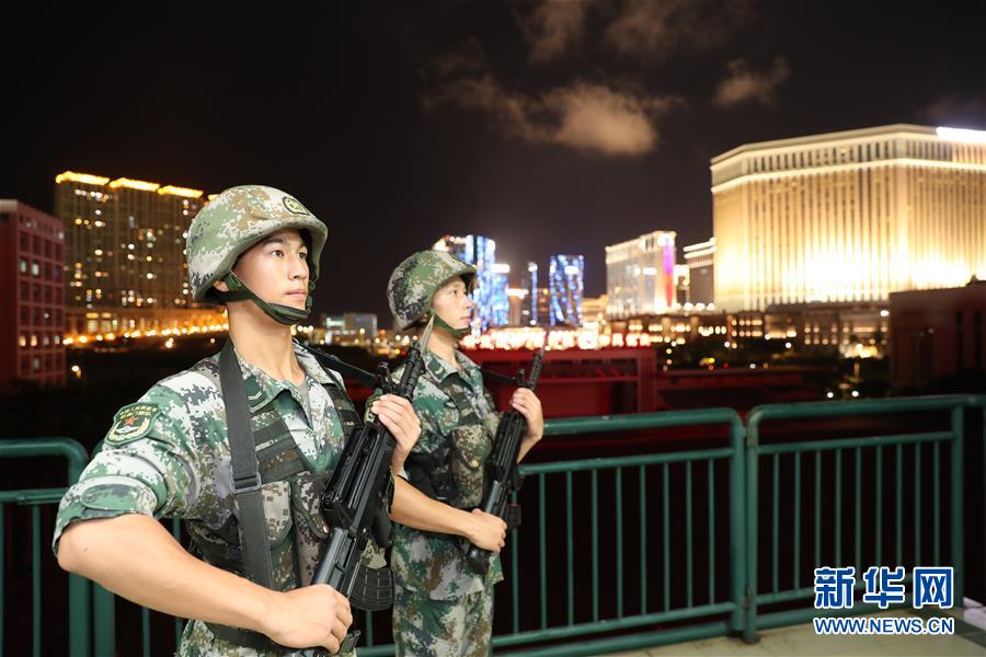 （在習(xí)近平強軍思想指引下&middot;我們在戰(zhàn)位報告&middot;圖文互動）（1）駐澳門部隊：濠江之畔，最可愛的人