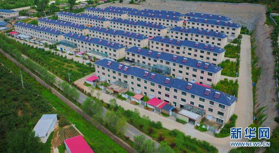 （新華全媒頭條&middot;走向我們的小康生活&middot;圖文互動(dòng)）（12）長城腳下，小康村串成&ldquo;珍珠鏈&rdquo;