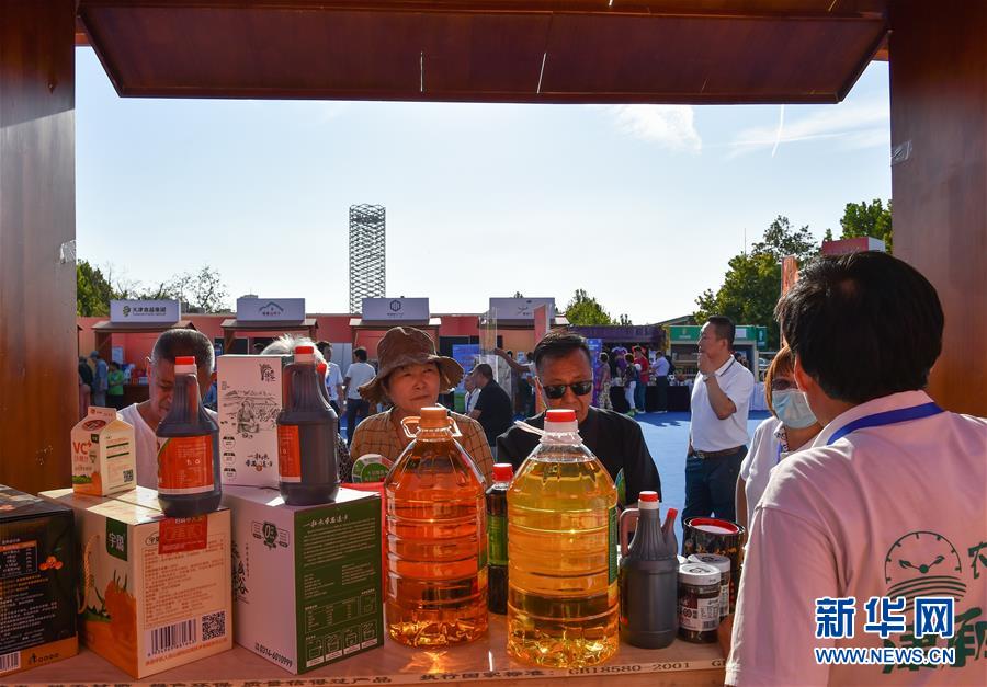 （新華全媒頭條&middot;決戰(zhàn)決勝脫貧攻堅&middot;督戰(zhàn)未摘帽貧困縣&middot;圖文互動）（10）不獲全勝，決不收兵&mdash;&mdash;全國52個掛牌督戰(zhàn)貧困縣脫貧攻堅紀實