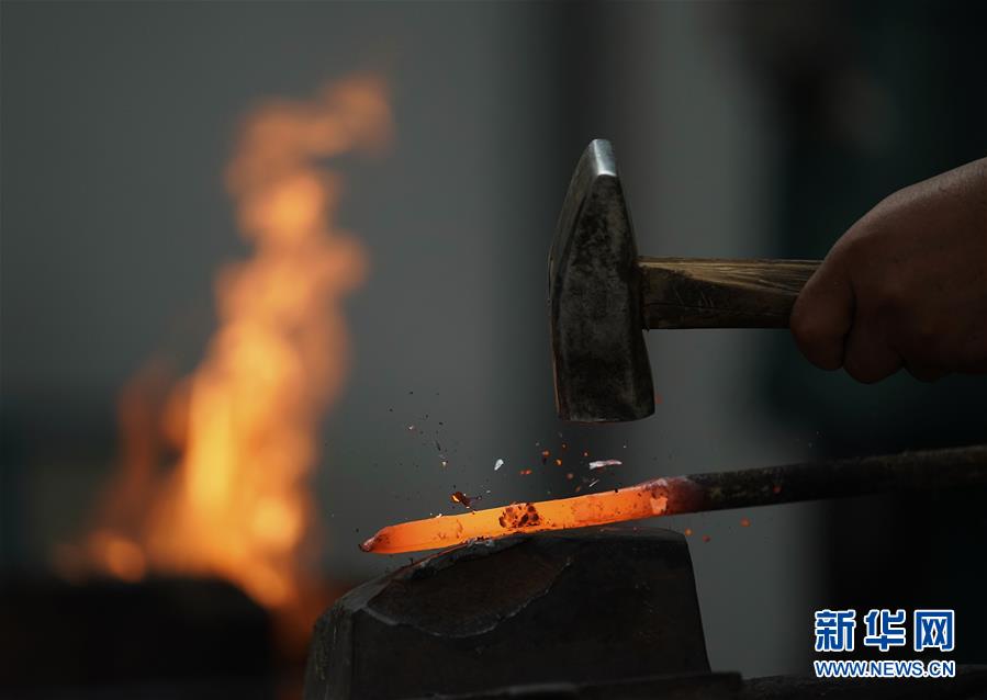 （走向我們的小康生活&middot;決戰(zhàn)決勝脫貧攻堅(jiān)&middot;圖文互動(dòng)）（2）甘青交界處的跨越&mdash;&mdash;保安族、撒拉族的脫貧故事