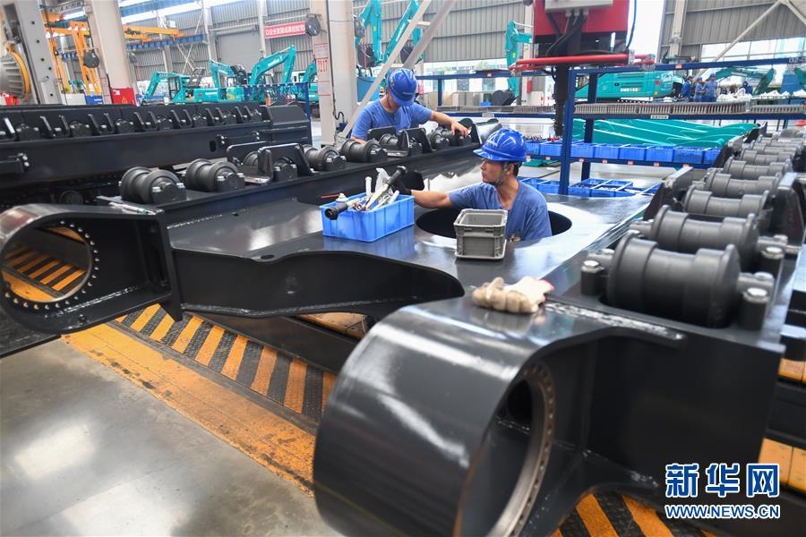 （落實(shí)&ldquo;六穩(wěn)&rdquo;&ldquo;六保&rdquo;企業(yè)見聞&middot;圖文互動(dòng)）（4）&ldquo;智慧工廠&rdquo;引領(lǐng)&ldquo;生產(chǎn)節(jié)拍&rdquo;&mdash;&mdash;走進(jìn)山河智能一探究竟