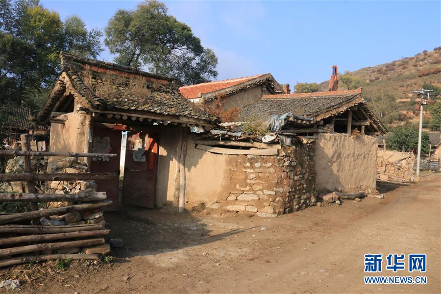 (集中連片特困地區(qū)貧困村調(diào)研行·圖文互動(dòng))(2)芝麻開花節(jié)節(jié)高——山西岢嵐縣宋家溝村脫貧調(diào)查