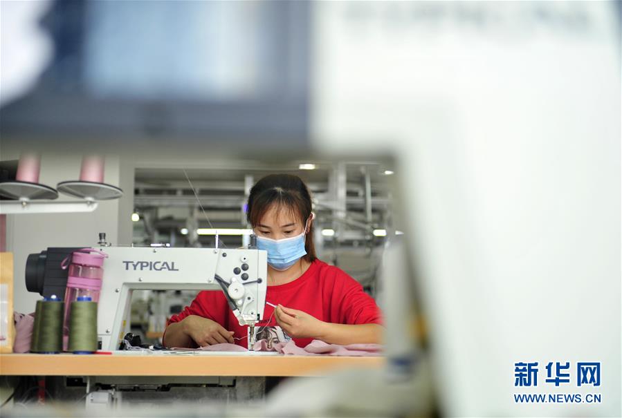 （中國網(wǎng)事&middot;圖文互動）（6）一場&ldquo;遷徙&rdquo;，幾番&ldquo;播種&rdquo;&mdash;&mdash;記京津冀協(xié)同發(fā)展中的&ldquo;探路者&rdquo;