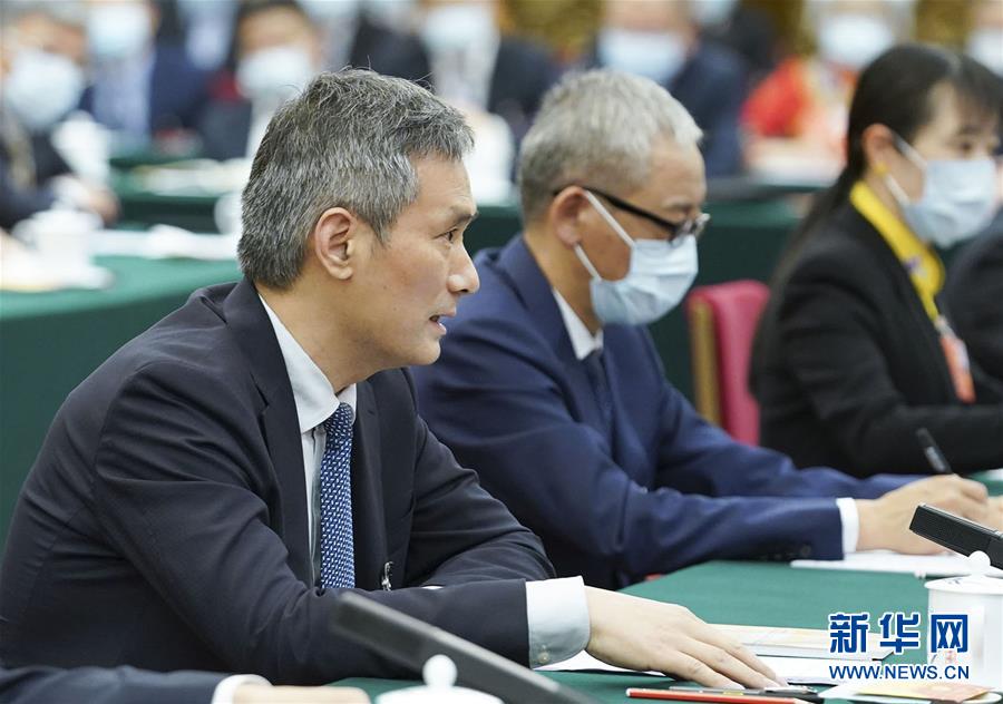 （習(xí)近平的小康故事&middot;新華網(wǎng)&middot;圖文互動(dòng)）（8）&ldquo;真正解決好基層群眾看病難、看病貴問(wèn)題&rdquo;&mdash;&mdash;習(xí)近平和群眾健康的故事