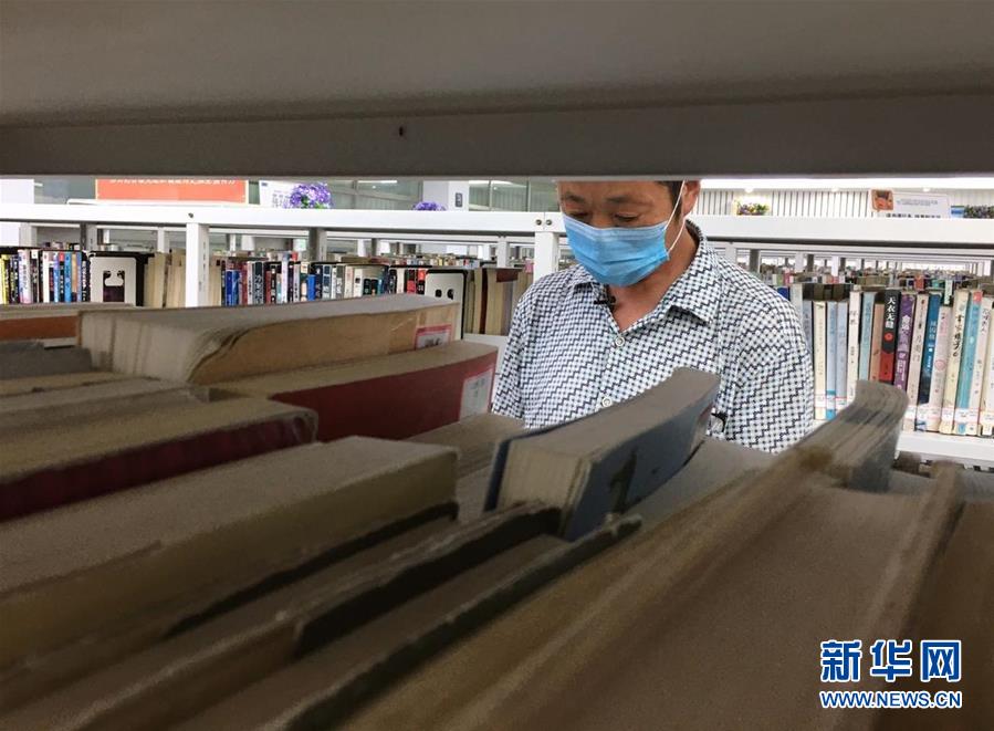 （新華全媒頭條&middot;圖文互動(dòng)）（8）我們都是讀者&mdash;&mdash;促進(jìn)全民閱讀 構(gòu)建書(shū)香社會(huì) 