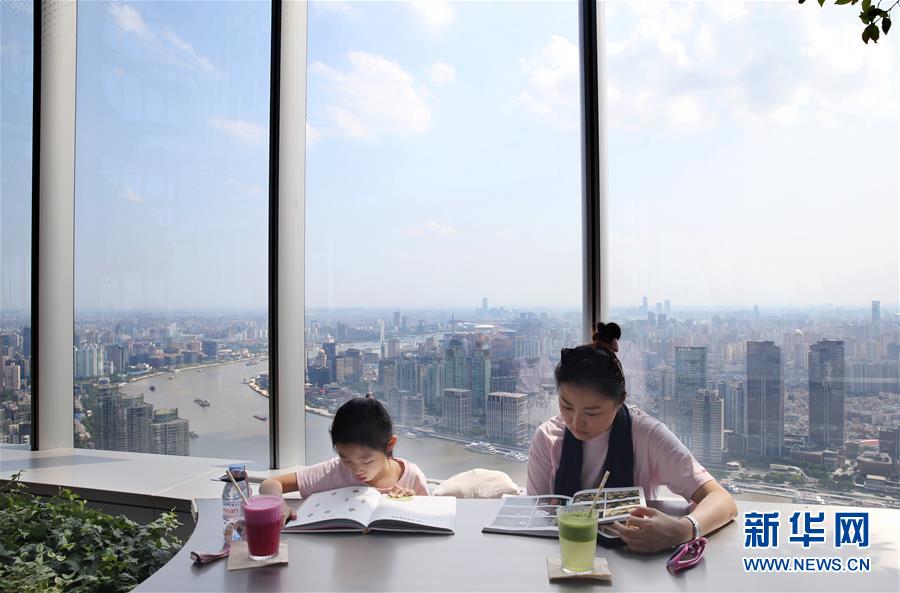 （新華全媒頭條&middot;圖文互動(dòng)）（13）我們都是讀者&mdash;&mdash;促進(jìn)全民閱讀 構(gòu)建書(shū)香社會(huì) 