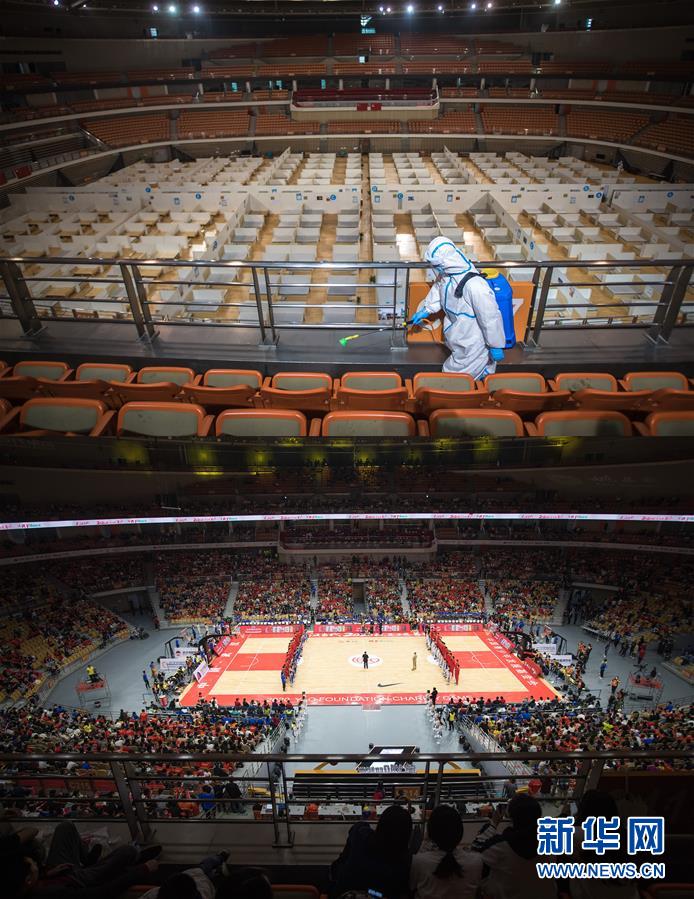 （新華全媒頭條&middot;圖文互動(dòng)）（18）歷史交匯點(diǎn)上的宏偉藍(lán)圖&mdash;&mdash;《中共中央關(guān)于制定國(guó)民經(jīng)濟(jì)和社會(huì)發(fā)展第十四個(gè)五年規(guī)劃和二〇三五年遠(yuǎn)景目標(biāo)的建議》誕生記