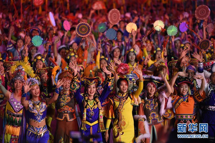 （國(guó)慶70周年&middot;聯(lián)歡活動(dòng)）慶祝中華人民共和國(guó)成立70周年聯(lián)歡活動(dòng)在京舉行