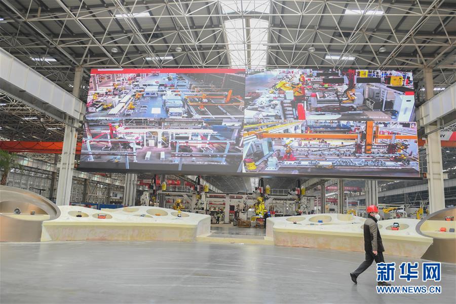 (在習(xí)近平新時(shí)代中國(guó)特色社會(huì)主義思想指引下——新時(shí)代新作為新篇章·習(xí)近平總書(shū)記關(guān)切事·圖文互動(dòng))(6)推動(dòng)高質(zhì)量發(fā)展 “湘”當(dāng)有作為