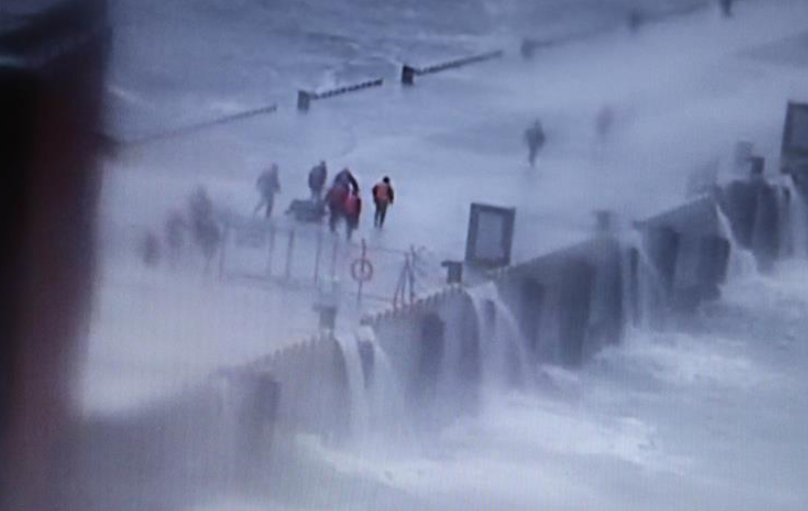 追記為保護(hù)國家某重點(diǎn)試驗(yàn)平臺壯烈犧牲的3位勇士黃群、宋月才、姜開斌