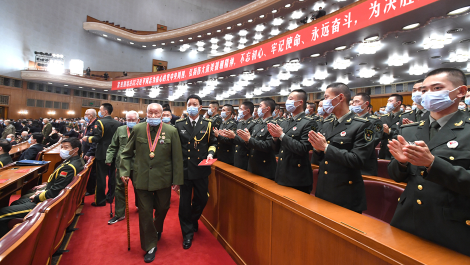 大會前，志愿軍老同志入場