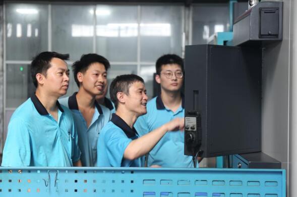 平凡的崗位，不平凡的業(yè)績(jī)！&mdash;&mdash;習(xí)近平總書記重要講話激勵(lì)各行各業(yè)勞動(dòng)者建功新時(shí)代