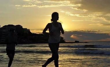 打好心理防疫戰(zhàn)，從堅(jiān)持運(yùn)動(dòng)做起！