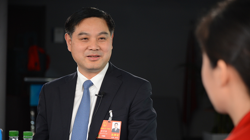 張家勝：落實(shí)&ldquo;河湖長&rdquo;制 確保一江清水向東流