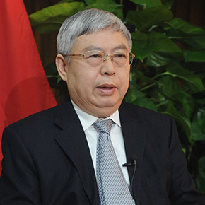 深度貧困地區(qū)咋脫貧？扶貧領(lǐng)域作風(fēng)問題咋治理？劉永富這樣說