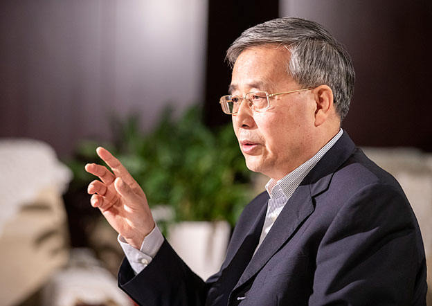 爭取三年以后，銀行業(yè)對(duì)民營企業(yè)的貸款占新增公司類貸款的比例不低于50%