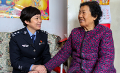 &ldquo;掌上警務(wù)室里的聲音，我會(huì)帶到北京&rdquo;