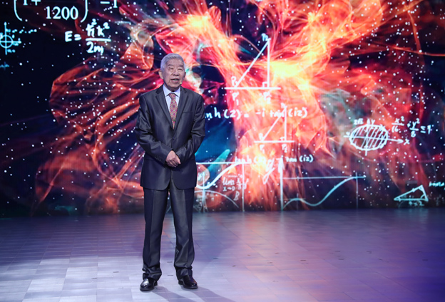 數(shù)學(xué)關(guān)鍵的就是要多動(dòng)腦，要思考、鉆研