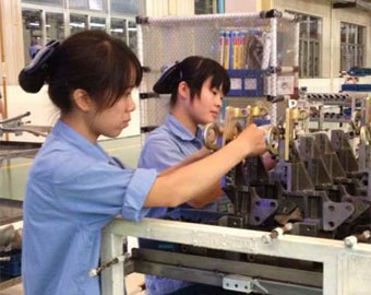 見過發(fā)動機是如何裝配的嗎？