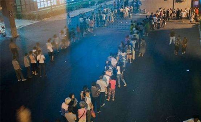 大醫(yī)院人滿為患，社區(qū)醫(yī)院門可羅雀怎么破？