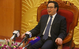 專訪：愿中國人民在中共領(lǐng)導(dǎo)下取得更多成就&mdash;&mdash;訪越共中央委員、中央對(duì)外部部長黃平君