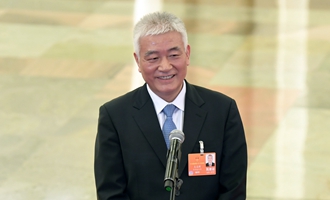 科學(xué)技術(shù)部部長(zhǎng)王志剛在&ldquo;部長(zhǎng)通道&rdquo;接受采訪