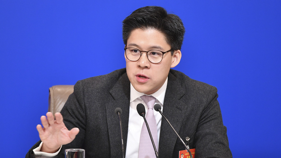 全國政協(xié)委員、中國香港體育協(xié)會暨奧林匹克委員會副會長、霍英東集團副總裁 霍啟剛